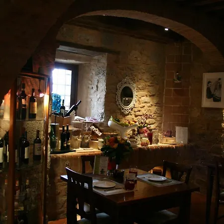 Casa di campagna Residenza D'epoca Torre Dei Serviti