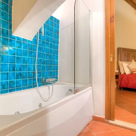 Residenza D'epoca Torre Dei Serviti Casa di campagna *