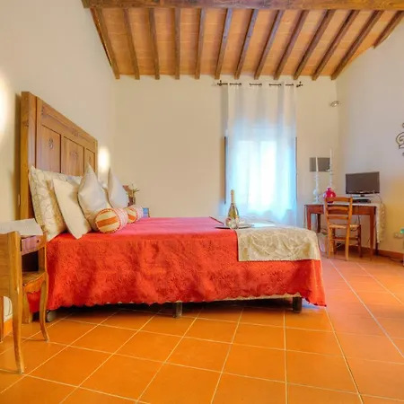 בית כפרי Torre Dei Serviti *