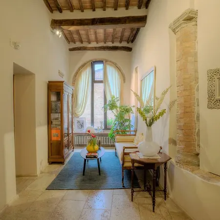 Casa di campagna Residenza D'epoca Torre Dei Serviti Siena