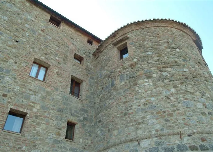 בית כפרי Torre Dei Serviti סיינה