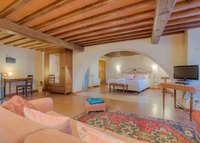 Torre Dei Serviti Country house Siena